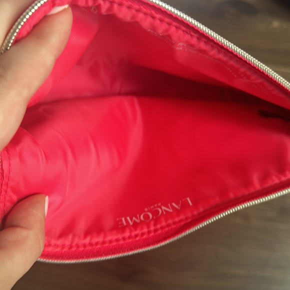 Lancome Hot Pink Makeup Cosmetic bag - brand new - Picture 4 of 5